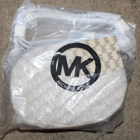 Michael Kors Ginny Crossbody - Picture 2 of 2